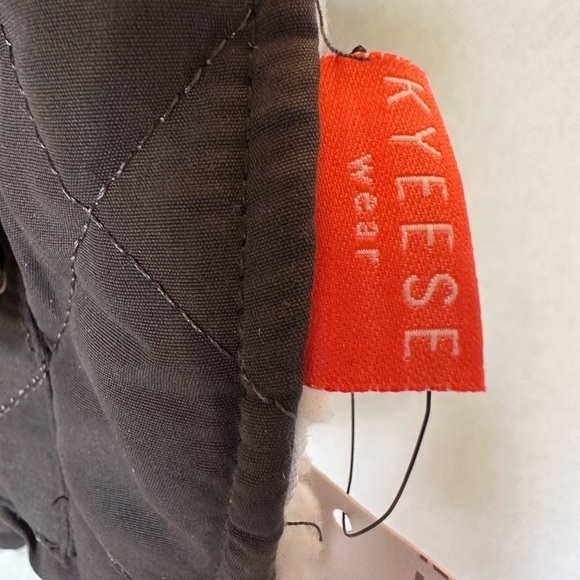 Nwt! Kyeese dog jacket lined with fleece size Medium gray color - Picture 8 of 9